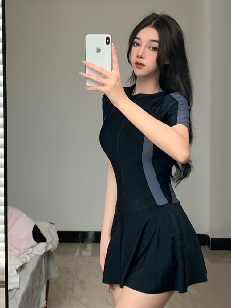 ชุดว่ายน้ำวันพีซแบบสุภาพสำหรับ - Spa & Wellness Joule บทวิจารณ์และราคา